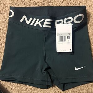 Nike Pro Dark Green Shorts